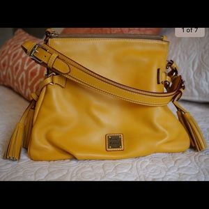 Dooney & Bourke shoulder bag